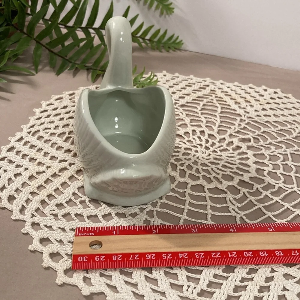 Vintage Graceful Swan Ceramic Planter - Picture 14 of 14